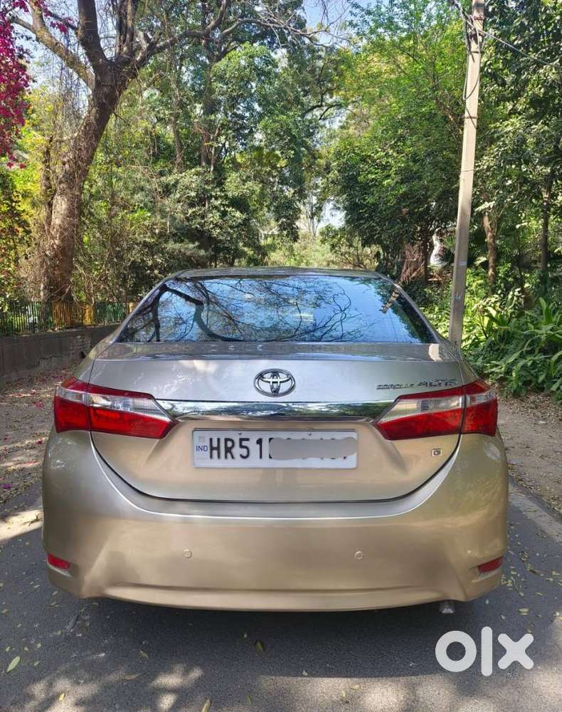 Toyota Corolla Altis 2013-2017 G At, 2015, Petrol