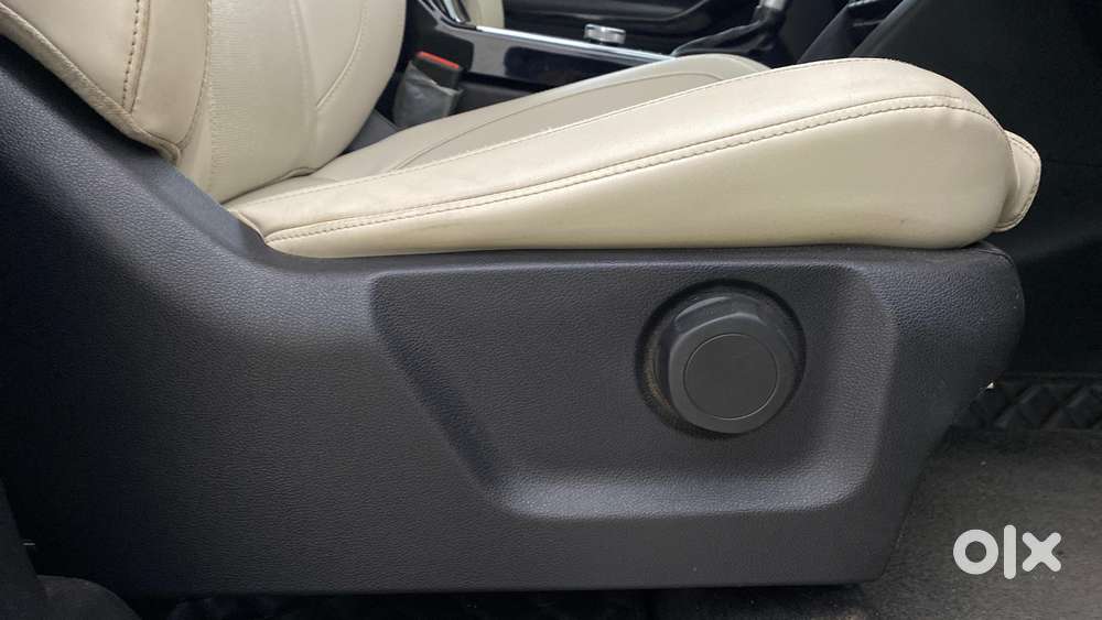 Mahindra Xuv700 2.2 Ax 7 Diesel At Str Awd, 2023, Diesel