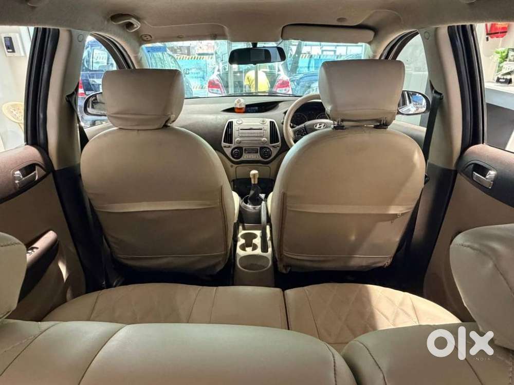 Hyundai I20 2010-2012 1.2 Sportz, 2011, Petrol