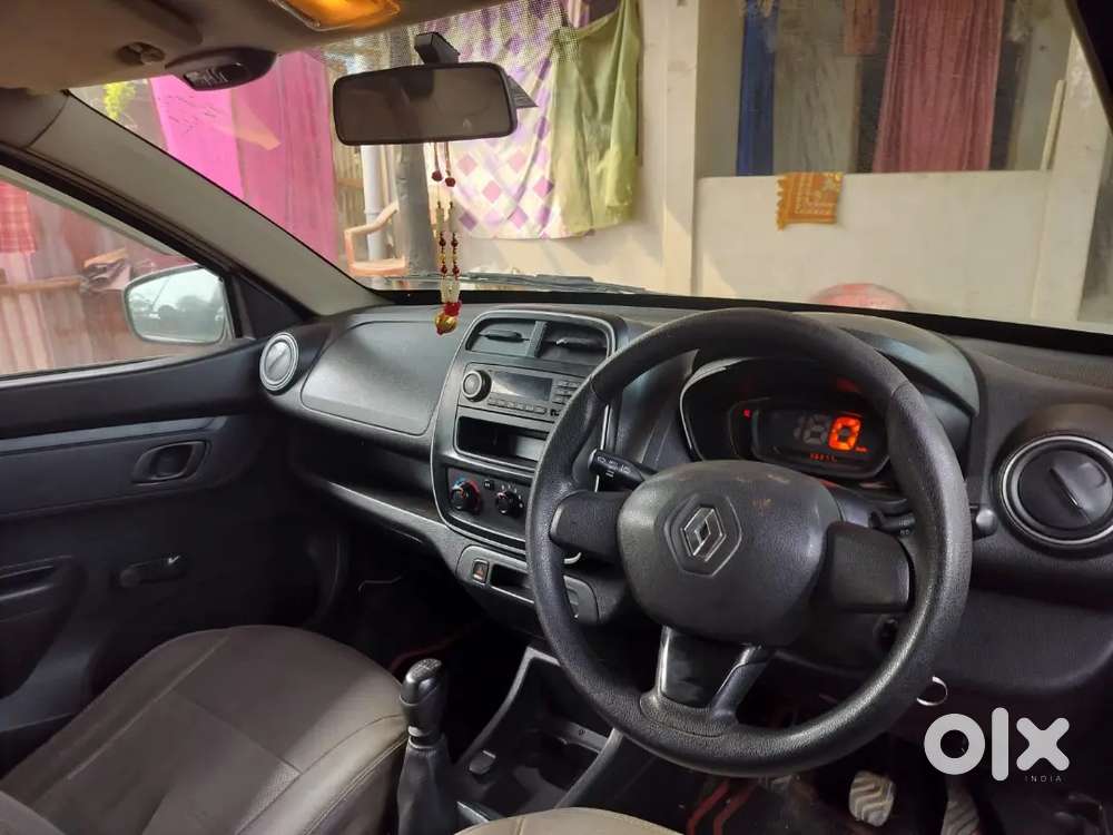Renault Kwid 2017 Petrol Well Maintained
