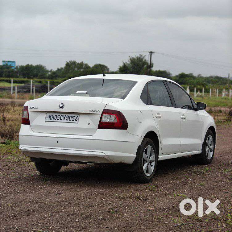 Skoda Rapid 1.5 Tdi At Ambition Plus, 2017, Diesel