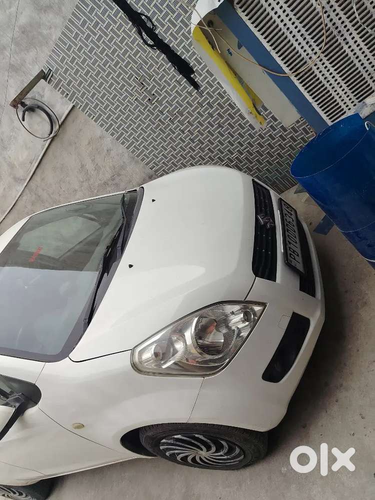 Maruti Suzuki Ritz 2011 Diesel 90000 Km Driven Gaddi Okkk