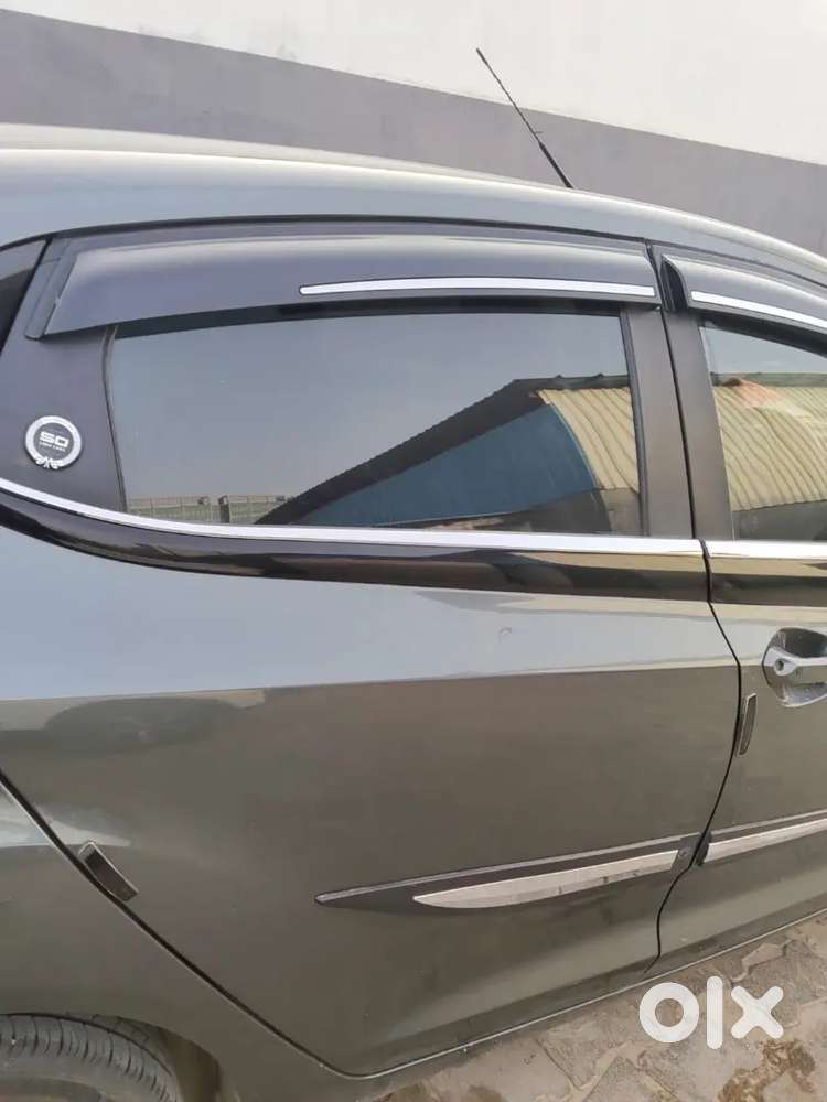 Tata Altroz Xz Icng 2023