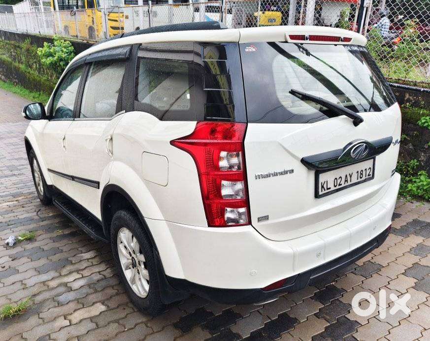 Mahindra Xuv500 At W10 Awd, 2016, Diesel