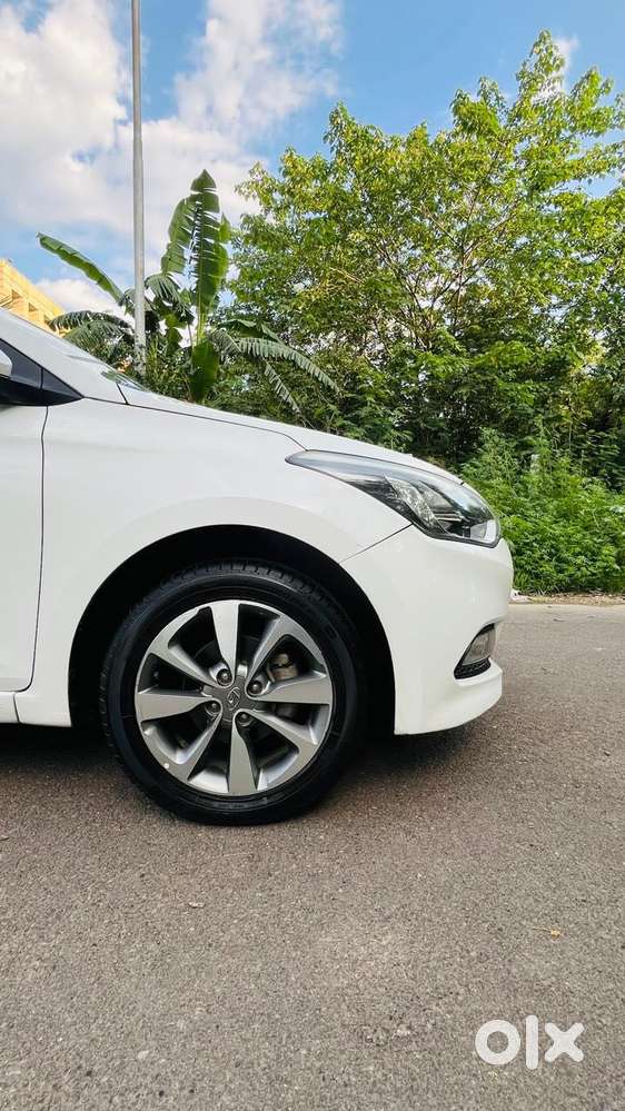 Hyundai I20 Petrol Asta Option, 2014, Petrol