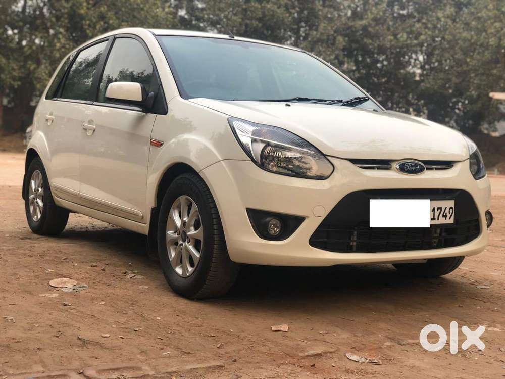 Ford Figo 2012-2015 Diesel Titanium, 2014, Diesel