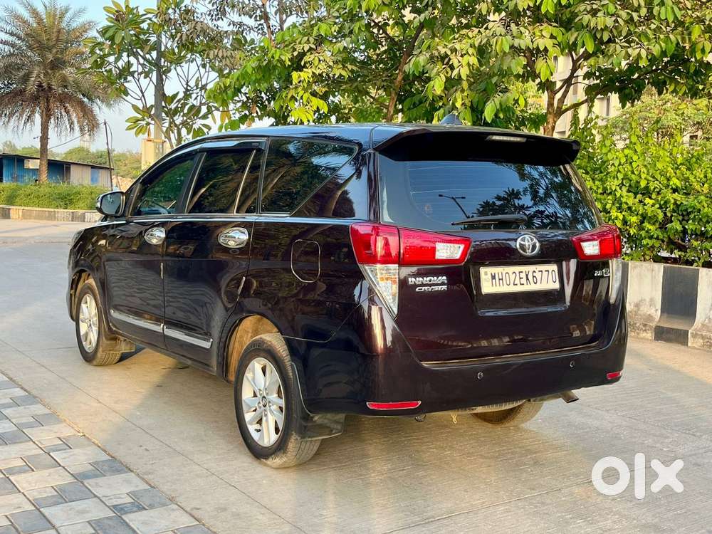 Toyota Innova Crysta 2.8 Zx At 7 Seater, 2017, Diesel