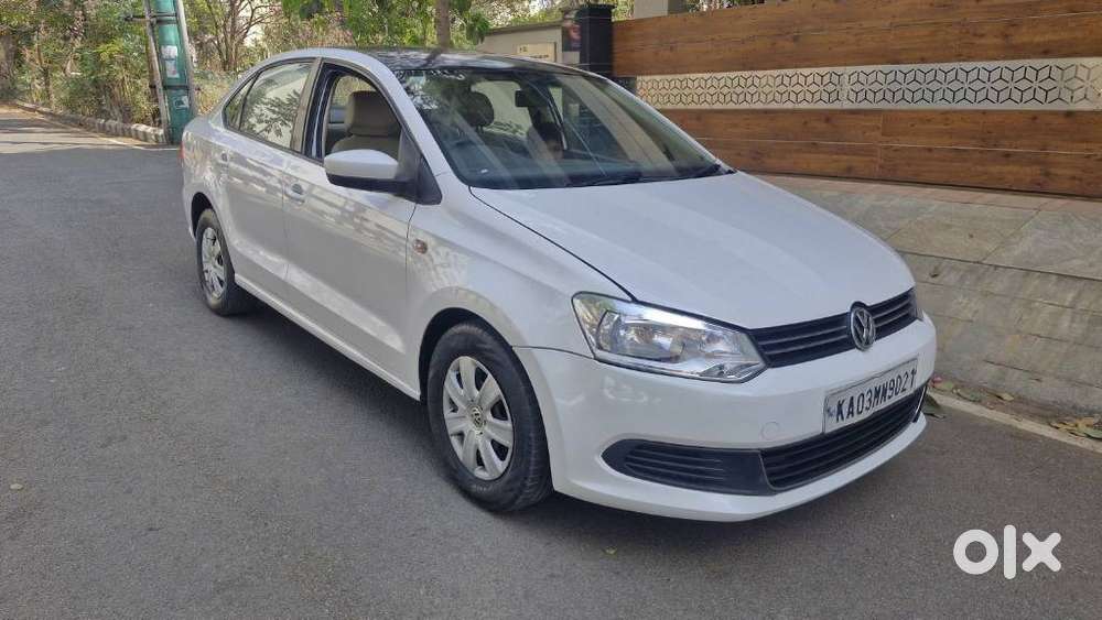 Volkswagen Vento 2010-2013 Petrol Trendline, 2011, Petrol