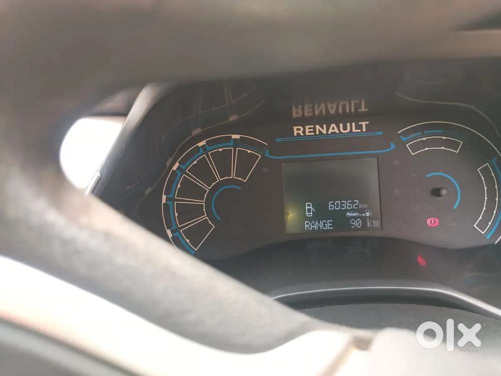 Renault Triber 2024 Drives