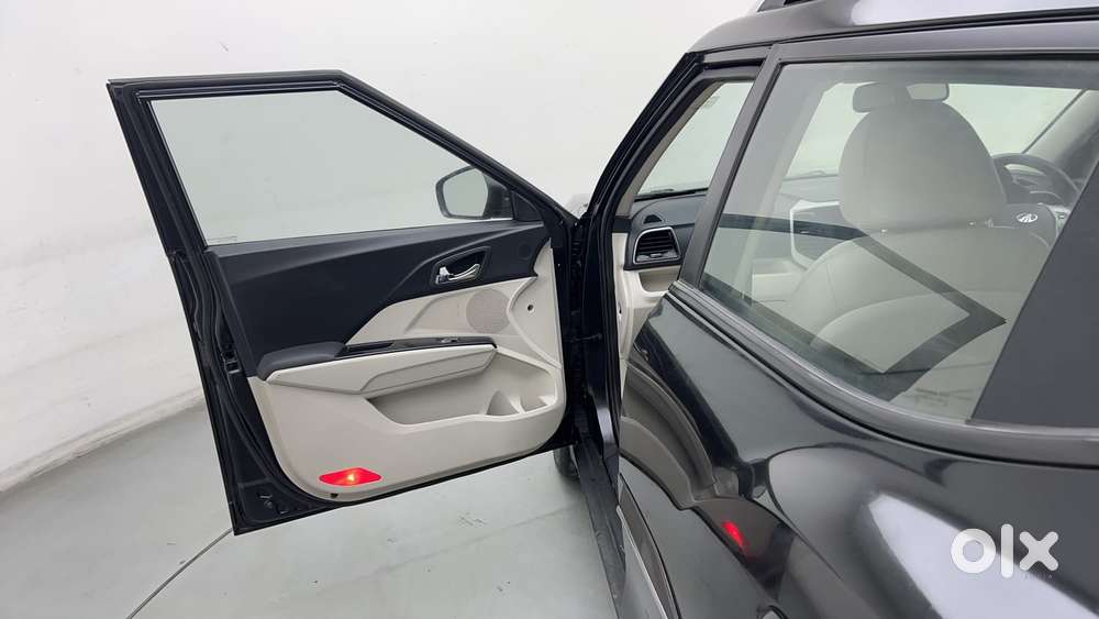 Mahindra Xuv300 W8 Option, 2020, Petrol