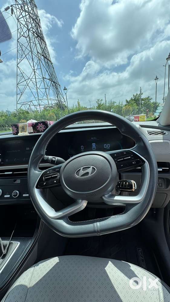 Hyundai Creta White Petrol 2024