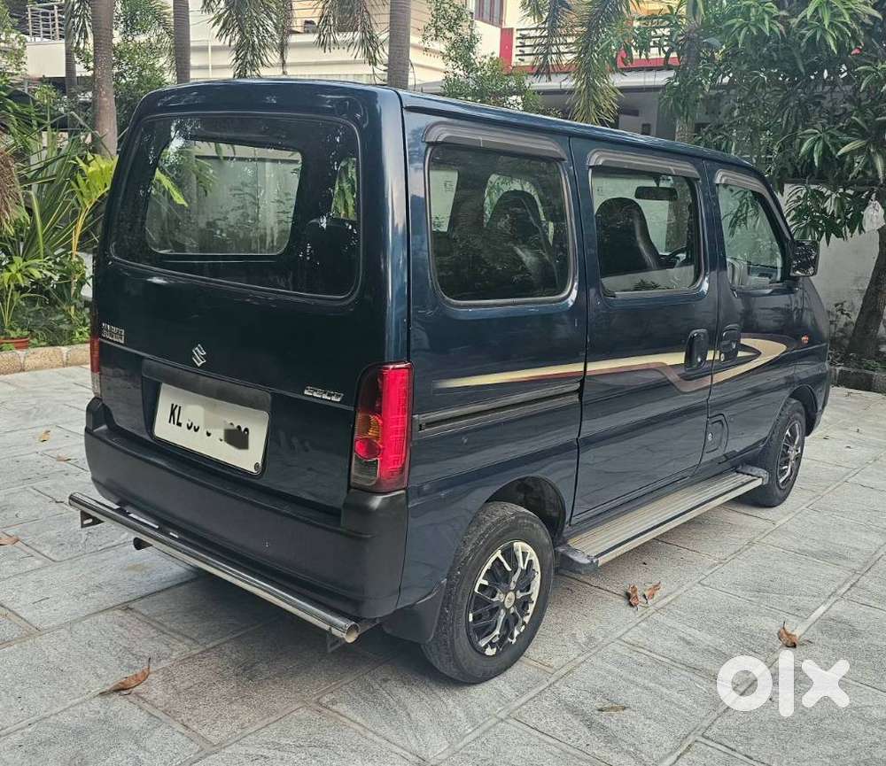 Maruti Suzuki Eeco 5 Str With Ac Plus Htr Cng, 2011, Petrol