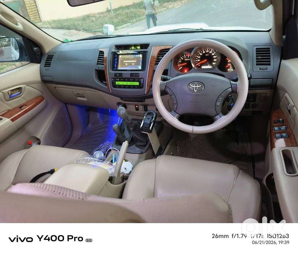Toyota Fortuner, 2010, Diesel