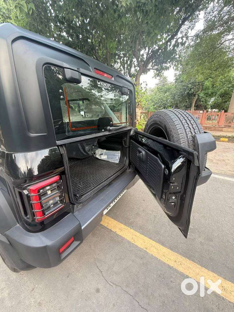 Mahindra Thar Roxx Mx5 Petrol At 2wd, 2025, Petrol
