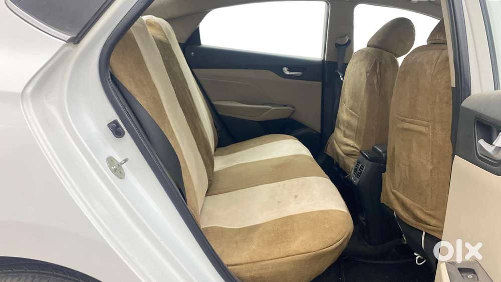 Hyundai Verna 1.6 Sx (o) Vtvt, 2017, Petrol