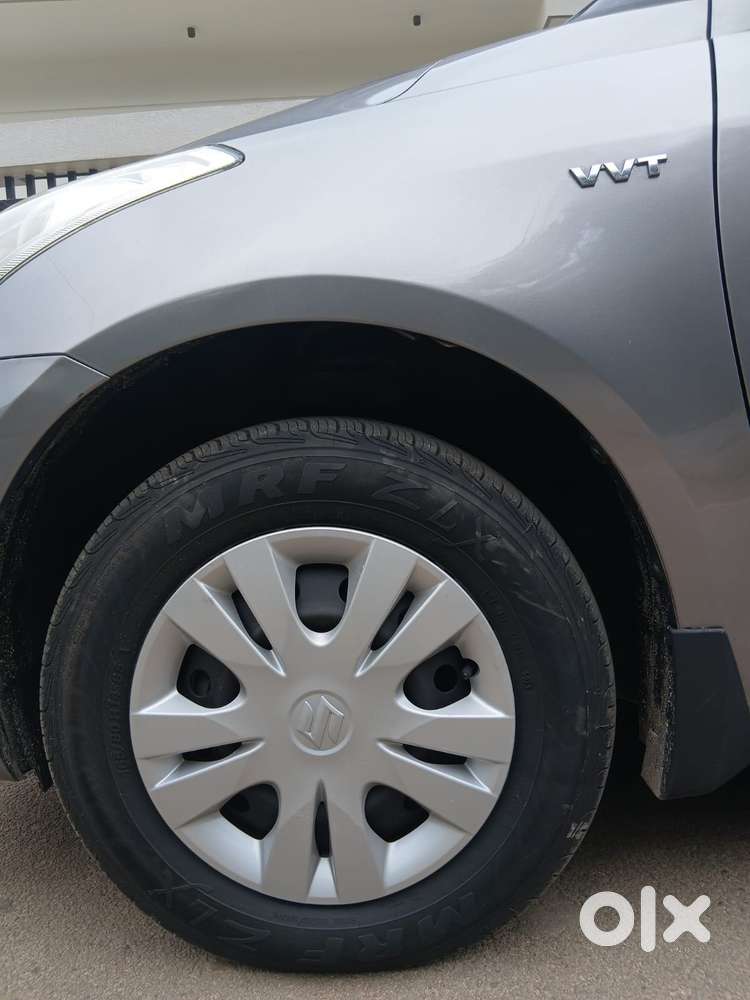 Maruti Suzuki Swift Dzire 1.2 Vxi Bsiv, 2013, Petrol