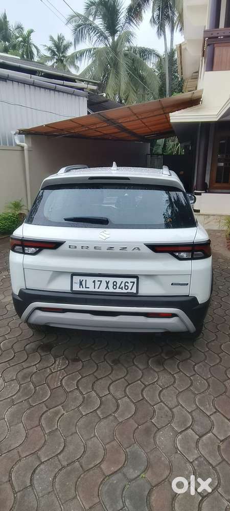 Maruti Suzuki Brezza 1.5 Zxi Plus Smart Hybrid, 2023, Petrol