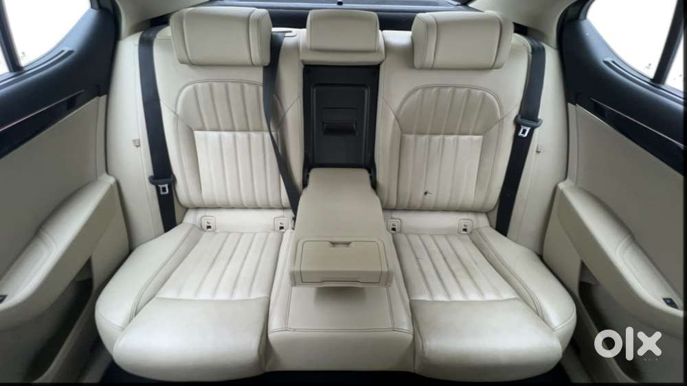 Skoda Superb L&k 1.8 Tsi At, 2022, Petrol
