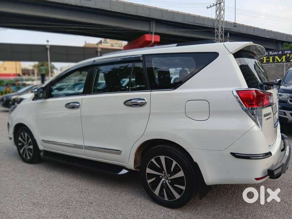 Toyota Innova Crysta 2.4 Z 7 Str, 2022, Diesel