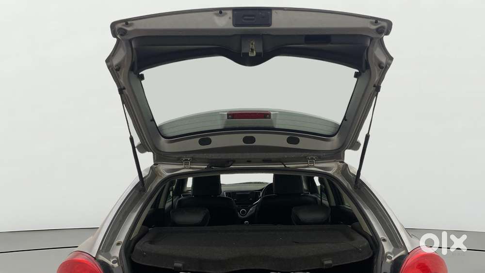 Maruti Suzuki Baleno 1.2 Zeta, 2018, Petrol