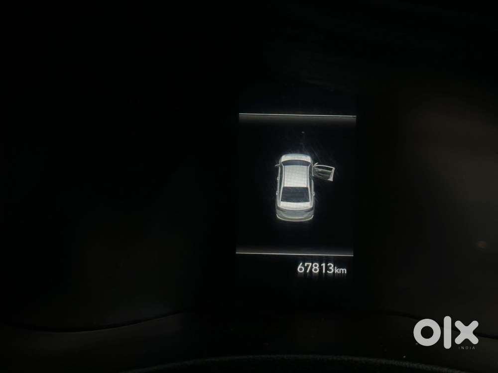 Hyundai Verna, 2023, Petrol
