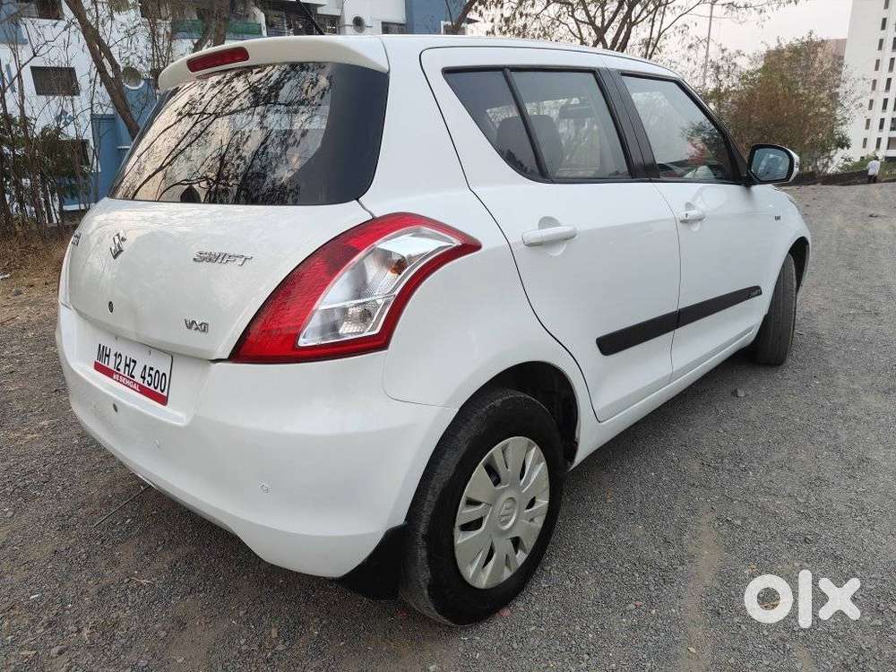 Maruti Suzuki Swift Vxi 1.2 Abs Bs-iv, 2012, Petrol