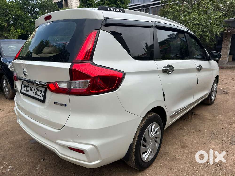 Maruti Suzuki Ertiga 1.5 Vxi, 2022, Petrol