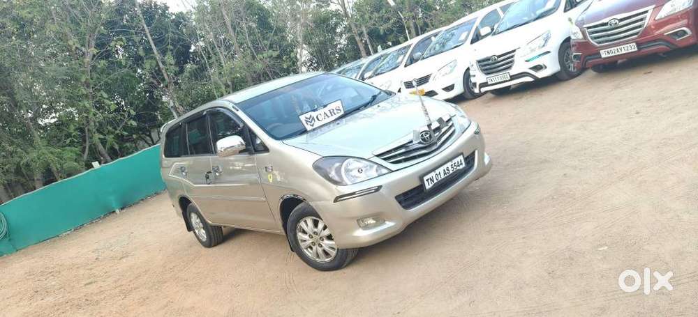 Toyota Innova 2.5 V 7 Str, 2012, Diesel