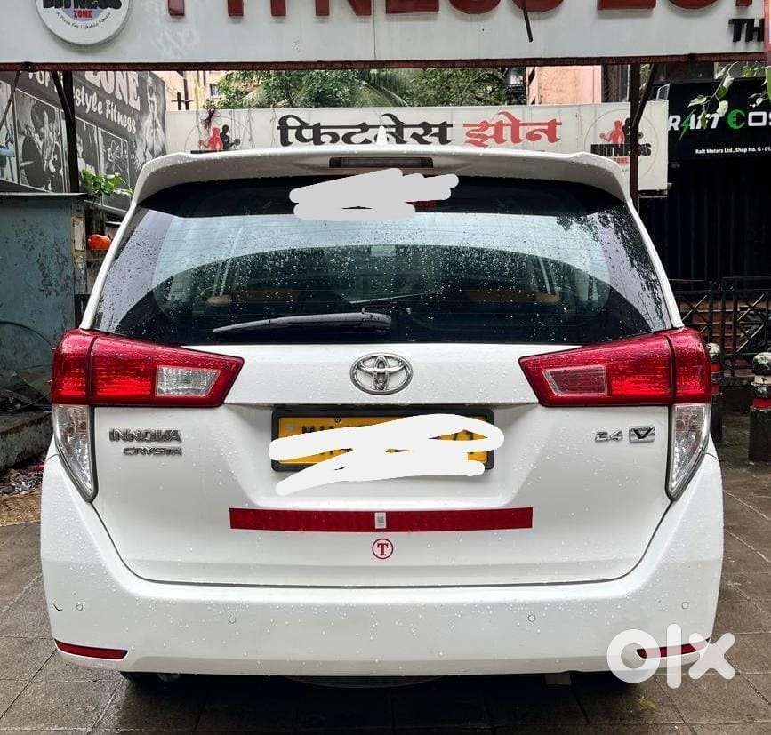 Toyota Innova Crysta [2020-ongoing] 2.4 Vx 7 Str, 2023, Diesel