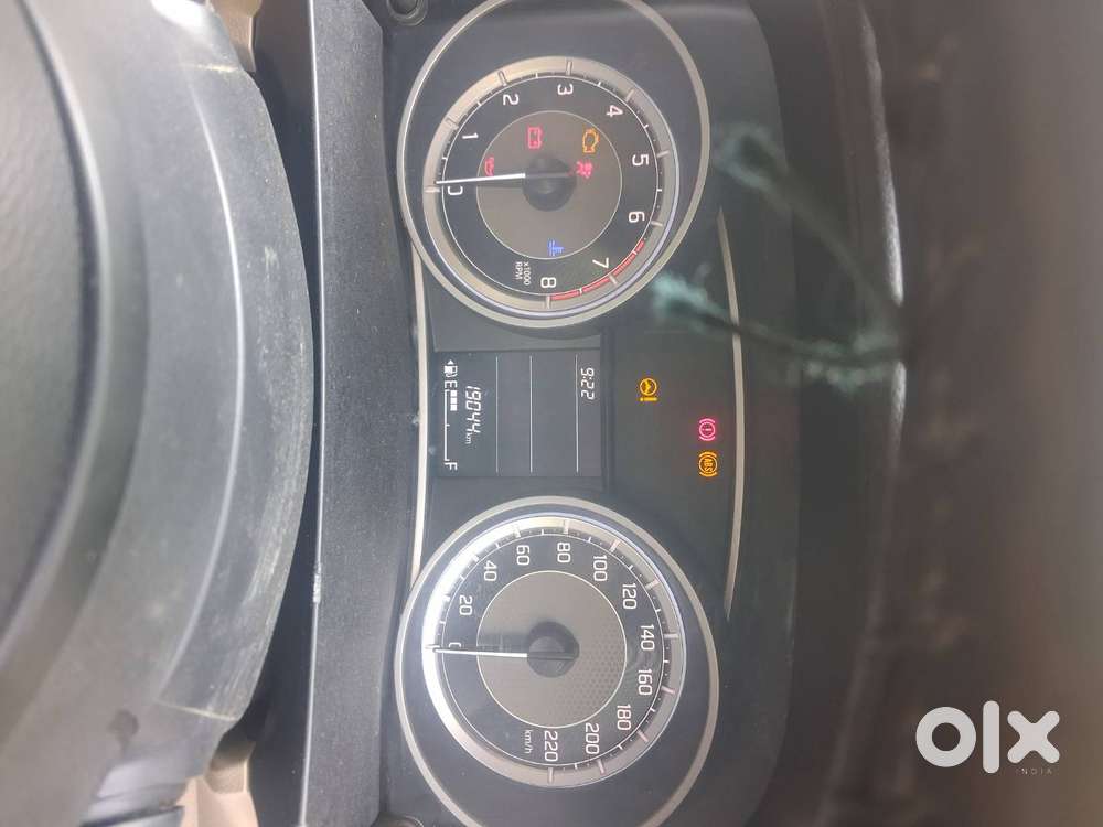 Maruti Suzuki Dzire 2018 Petrol Well Maintained. Only 19000km Driven.
