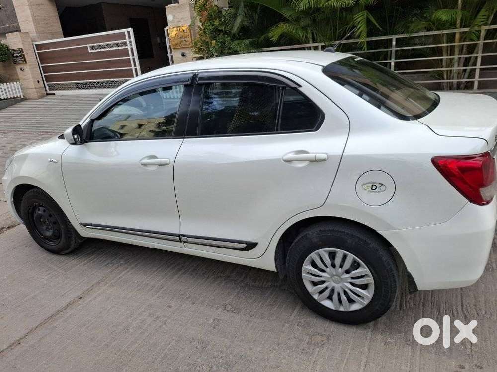 Maruti Suzuki Swift Dzire Amt Vdi, 2017, Diesel