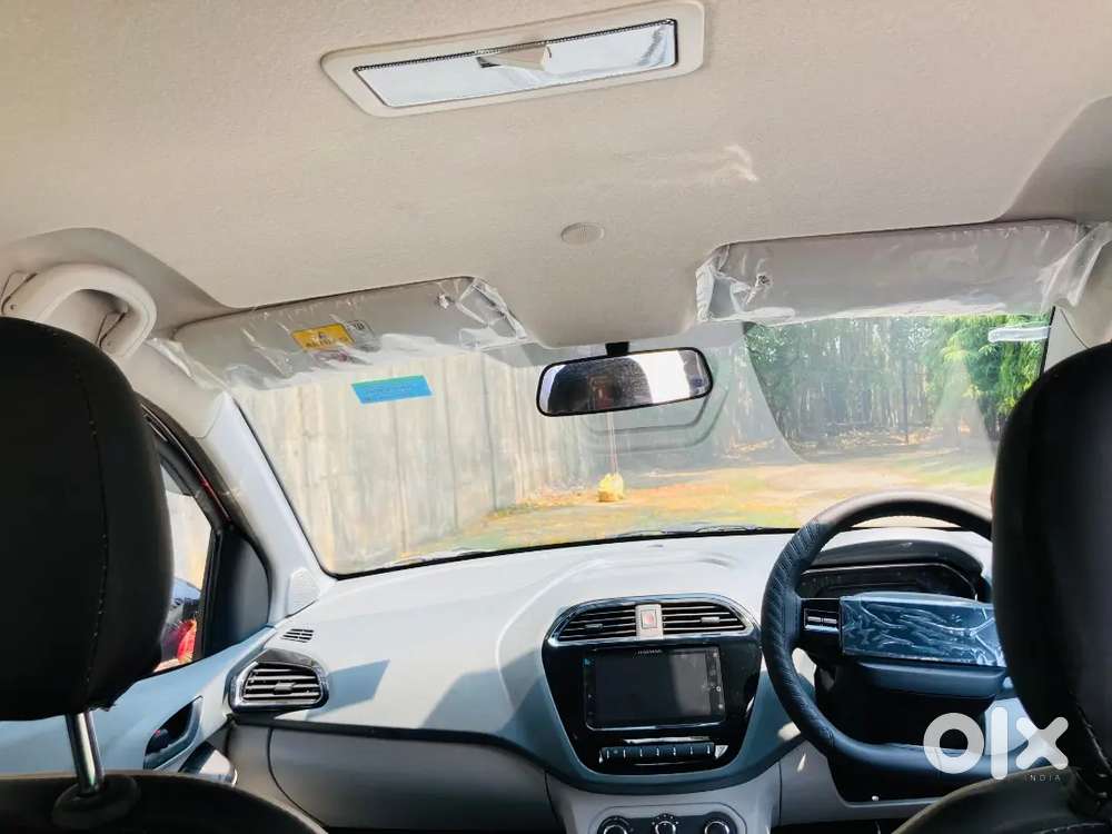 Tata Tiago 2025 Petrol 518 Km Driven