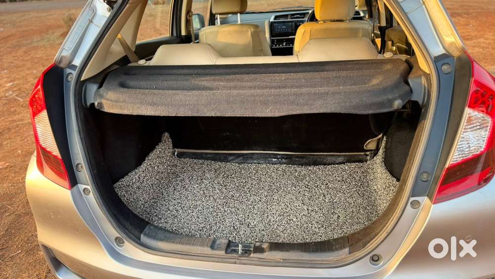 Honda Jazz 2021 Variant Petrol
