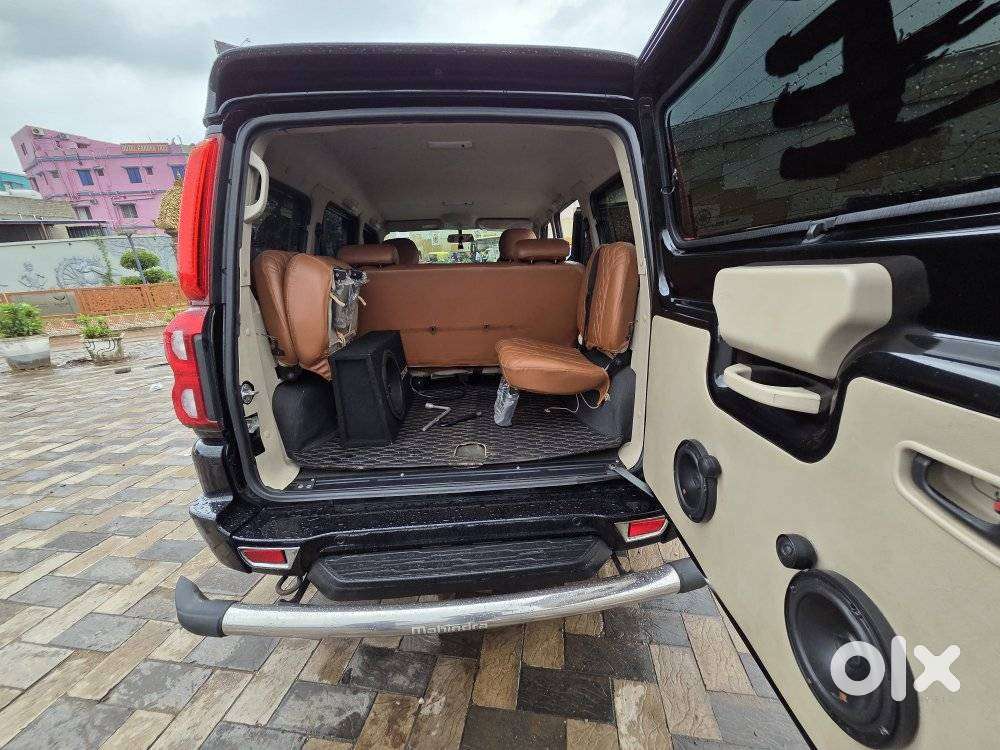 Mahindra Scorpio Classic 2.2 S 11 Mt 7 Cc, 2023, Diesel