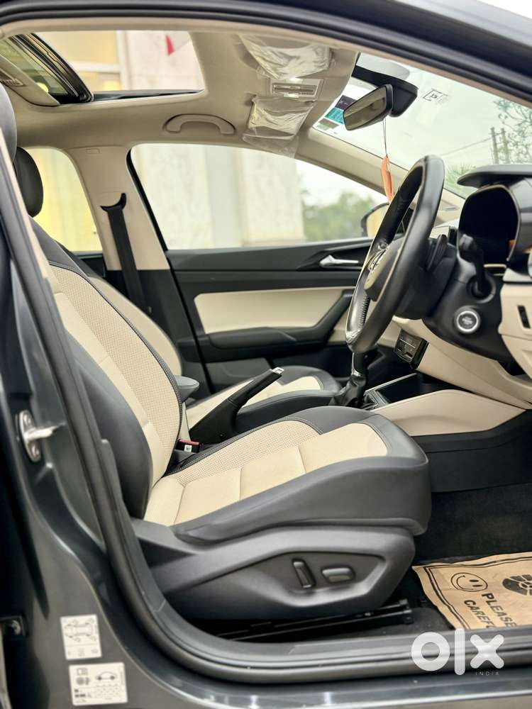Skoda Slavia Style 1.0l Tsi At, 2025, Petrol