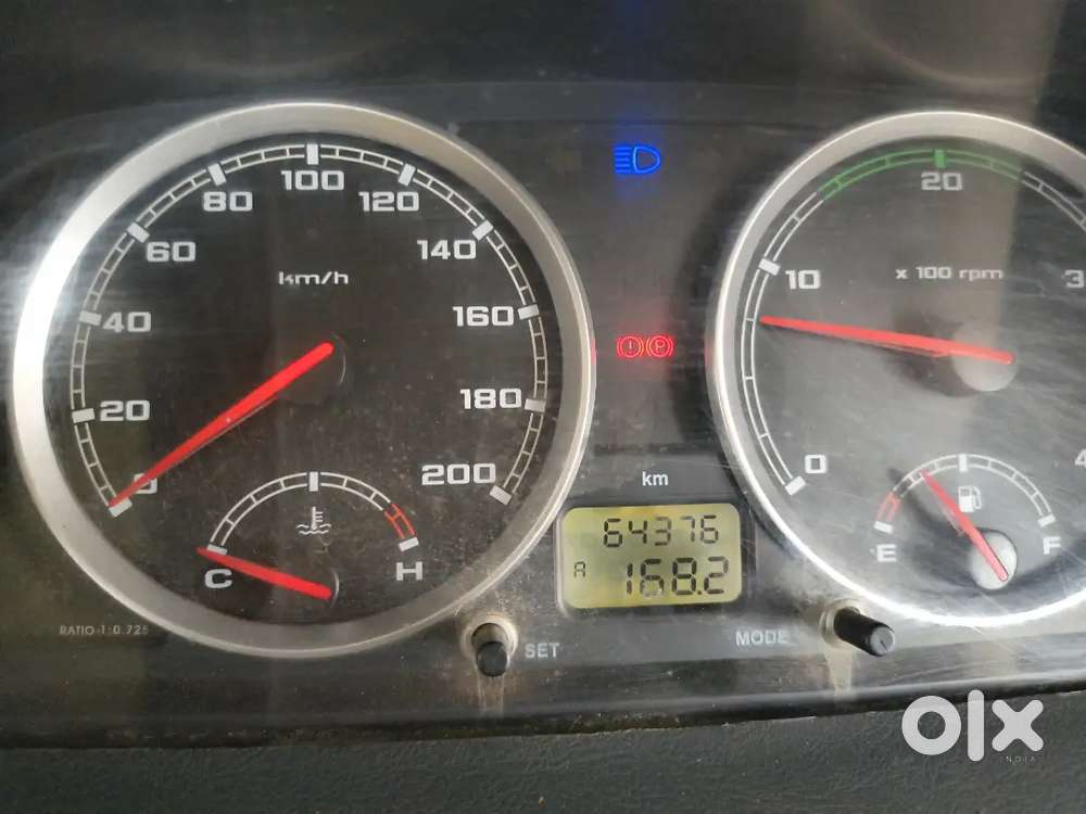 Tata Xenon Xt Crew 2013