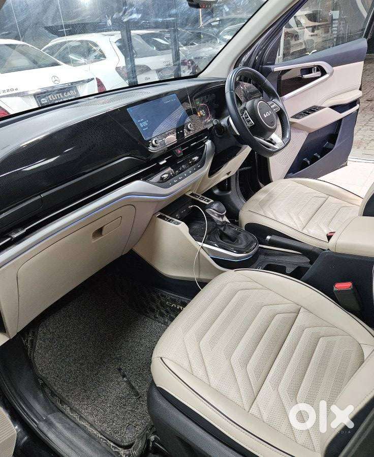 Kia Carens 1.5 Luxury Plus Diesel At 7 Str, 2023, Diesel