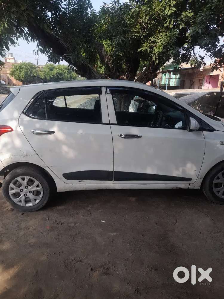 Gadi Milage 25 +ka Deti H Batri New Agle Tayer New