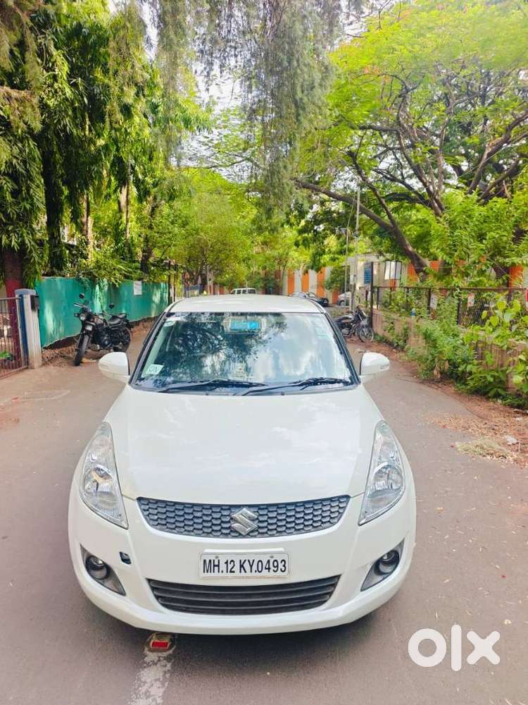 Maruti Suzuki Swift 1.2 Vxi (o), 2014, Petrol