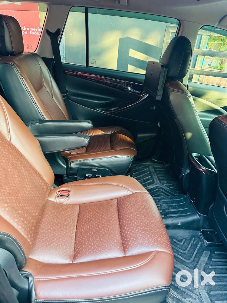 Toyota Innova Crysta G 7 Str, 2017, Diesel