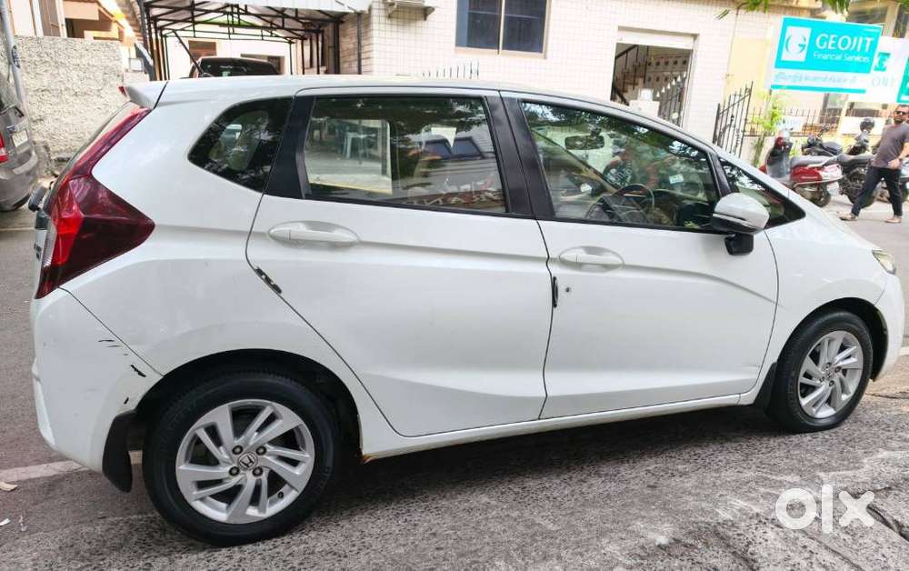 Honda Jazz V Automatic, 2017, Petrol