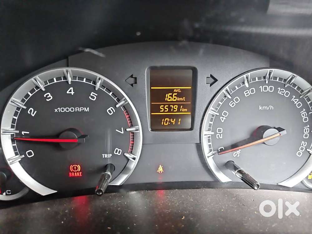 Maruti Suzuki Swift Vxi 1.2 Abs Bs-iv, 2015, Petrol