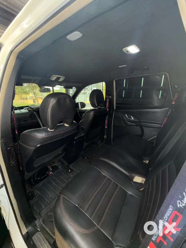Mahindra Xuv500 2018 Diesel 175000 Km Driven