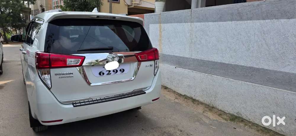 Toyota Innova Crysta 2022 Manual
