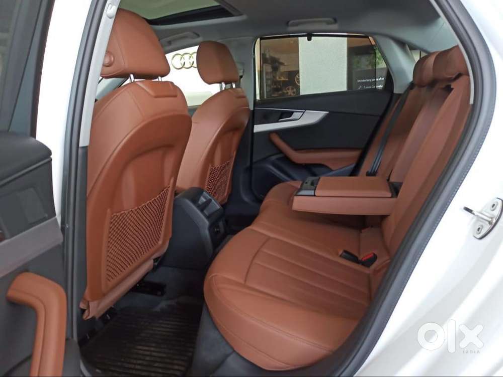 Udi A4 40 Tfsi Premium Plus, Single Owner, Mh01 Registered