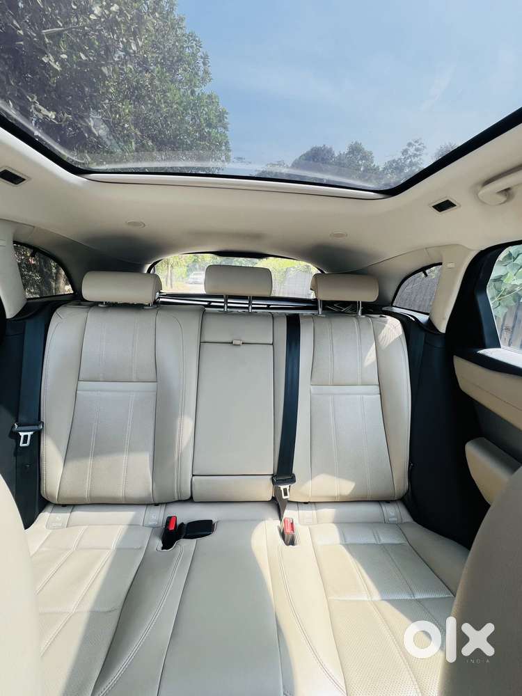 Land Rover Range Velar Hse Dynamic 2.0 Petrol, 2023, Petrol