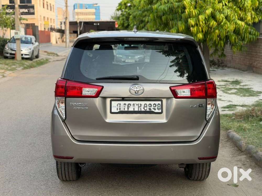 Toyota Innova Crysta [2020-ongoing] 2.4 Gx At 7 Str, 2020, Diesel
