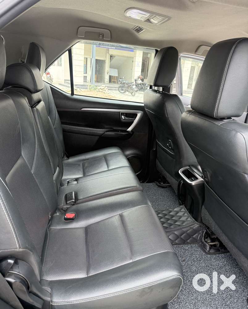 Toyota Fortuner 4x2 At 2.8 Diesel, 2022, Diesel