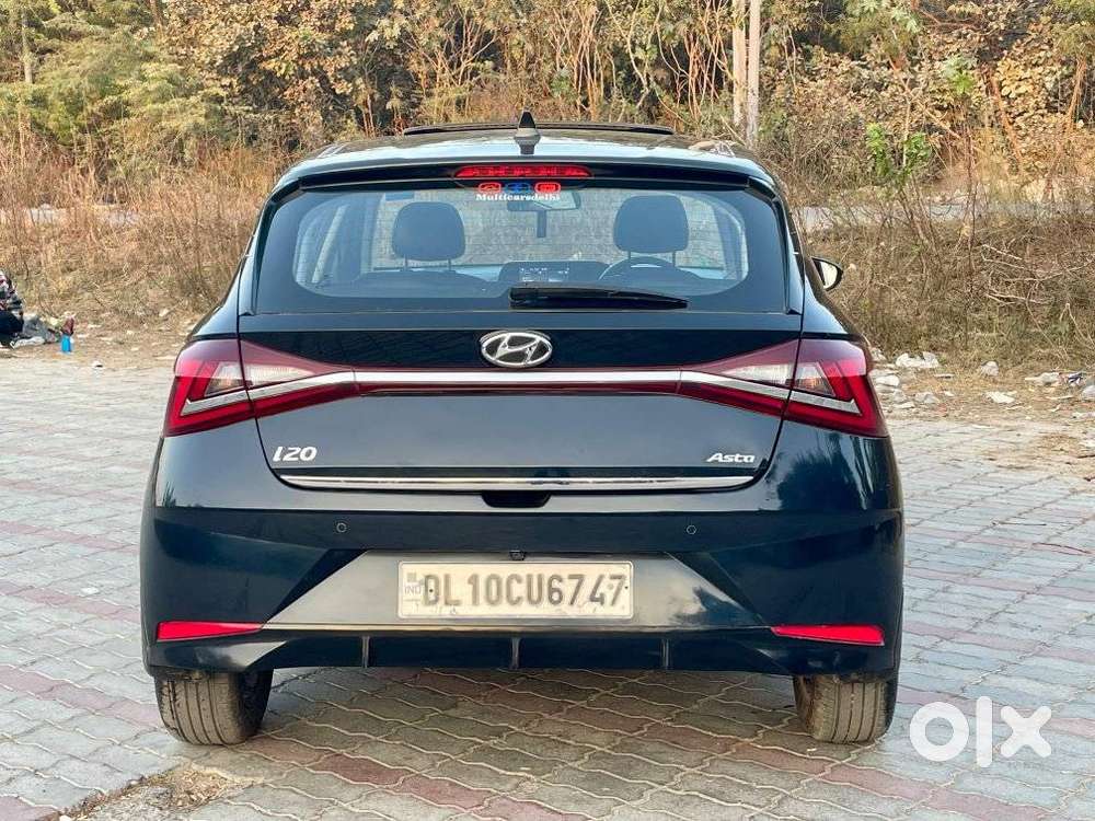 Hyundai I20 Asta 1.2 O With Sunroof, 2022, Petrol