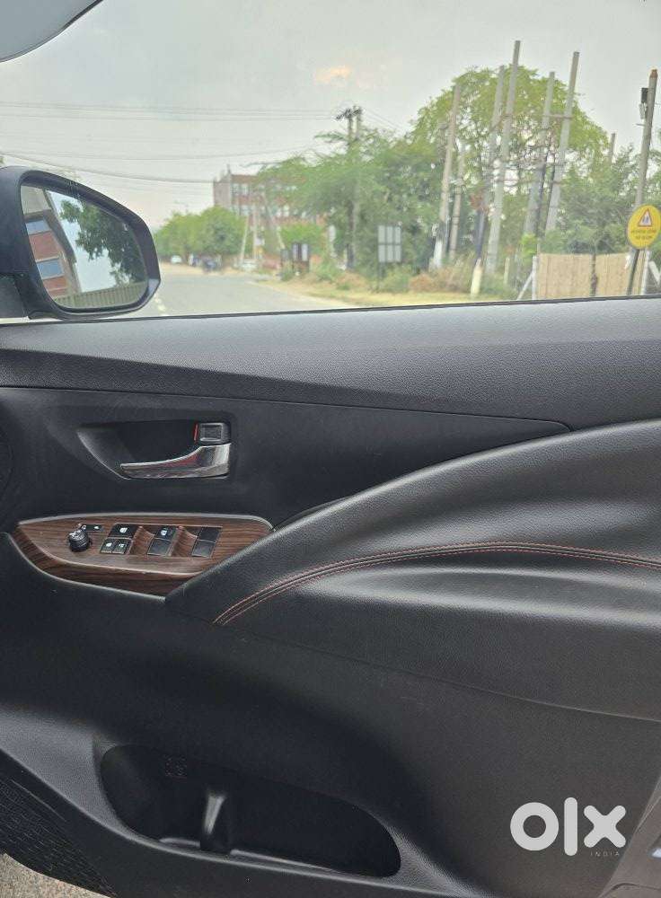 Toyota Innova Crysta [2020-ongoing] 2.4 Gx At 7 Str, 2021, Diesel